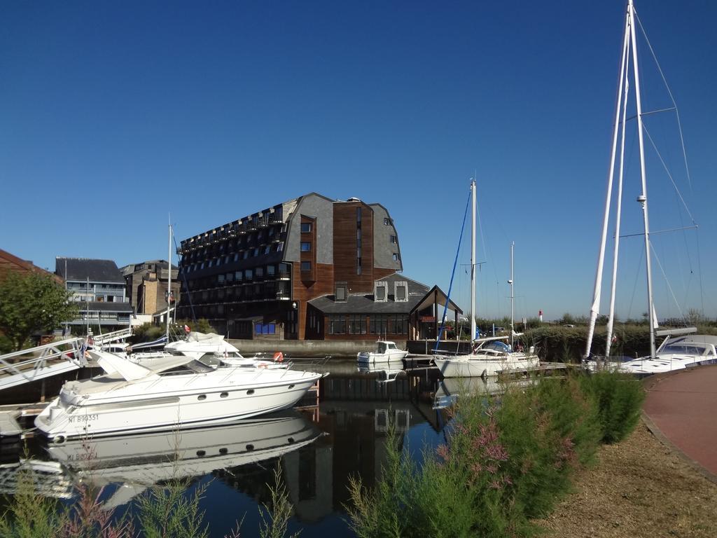 Les Marinas Port โดวีลล์ ภายนอก รูปภาพ