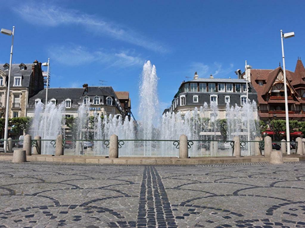 Les Marinas Port โดวีลล์ ภายนอก รูปภาพ